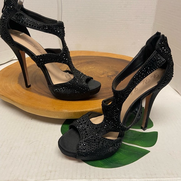 De Blossom Collection PRINCESS Blinged Jeweled Cut Out Stiletto Formal Heels - Picture 5 of 14
